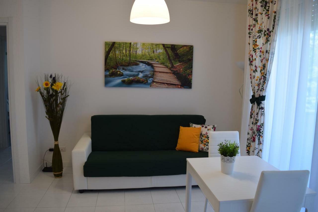 Mc Malpensa Airport Home Gallarate Extérieur photo