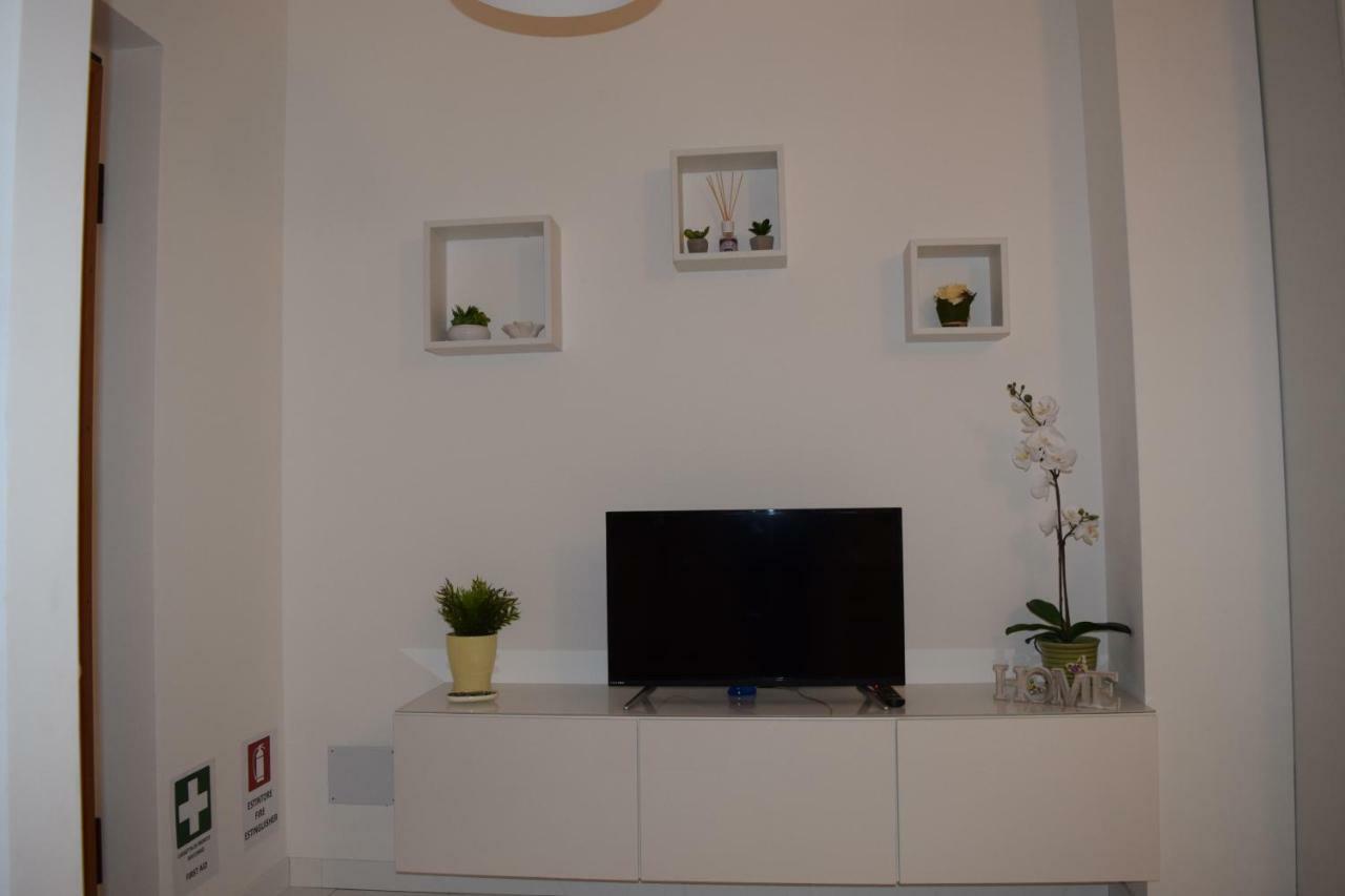 Mc Malpensa Airport Home Gallarate Extérieur photo